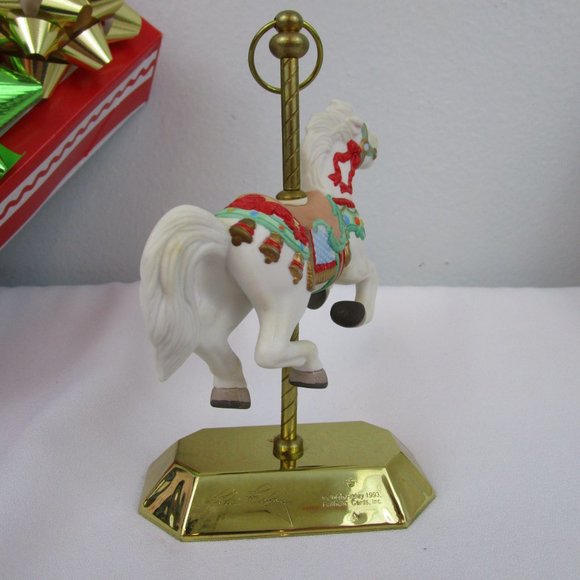Hallmark 1993 Christmas Ornament Tobin Farley Carousel 2nd in Series with Stand - Picture 7 of 14